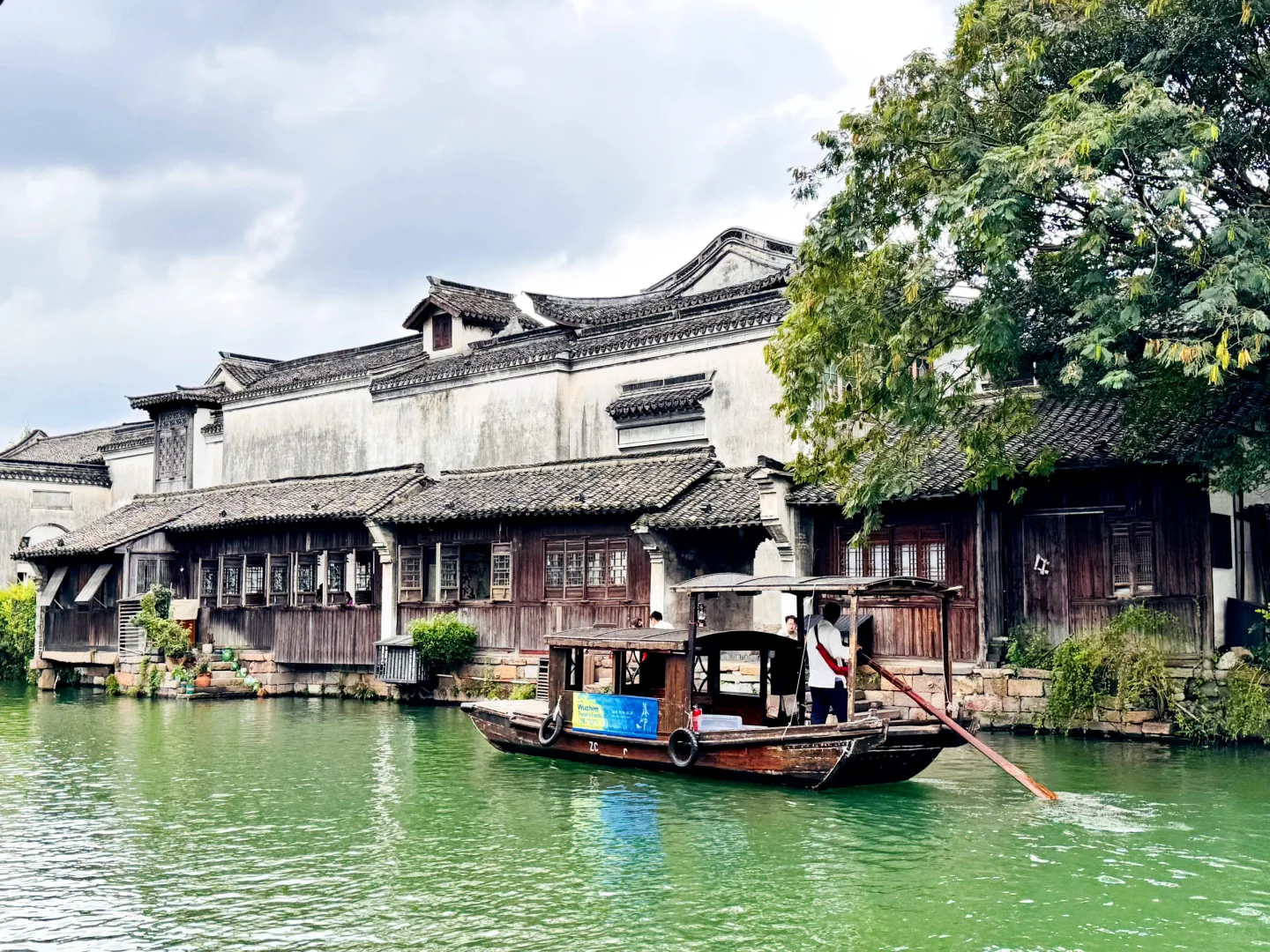 本地人每年必去的乌镇戏剧节|逛吃玩集市