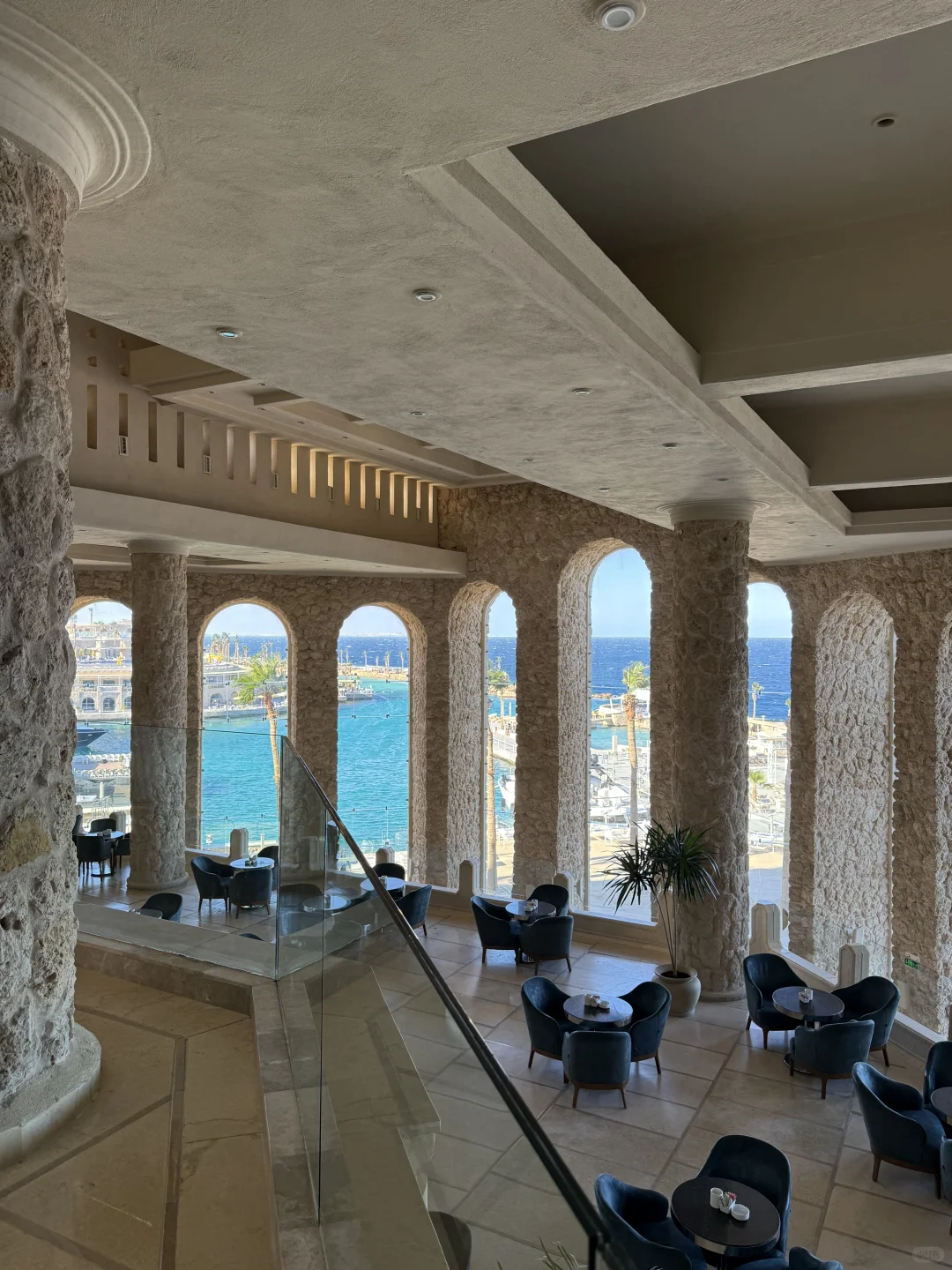 埃及🇪🇬一半沙漠🏜️一半海