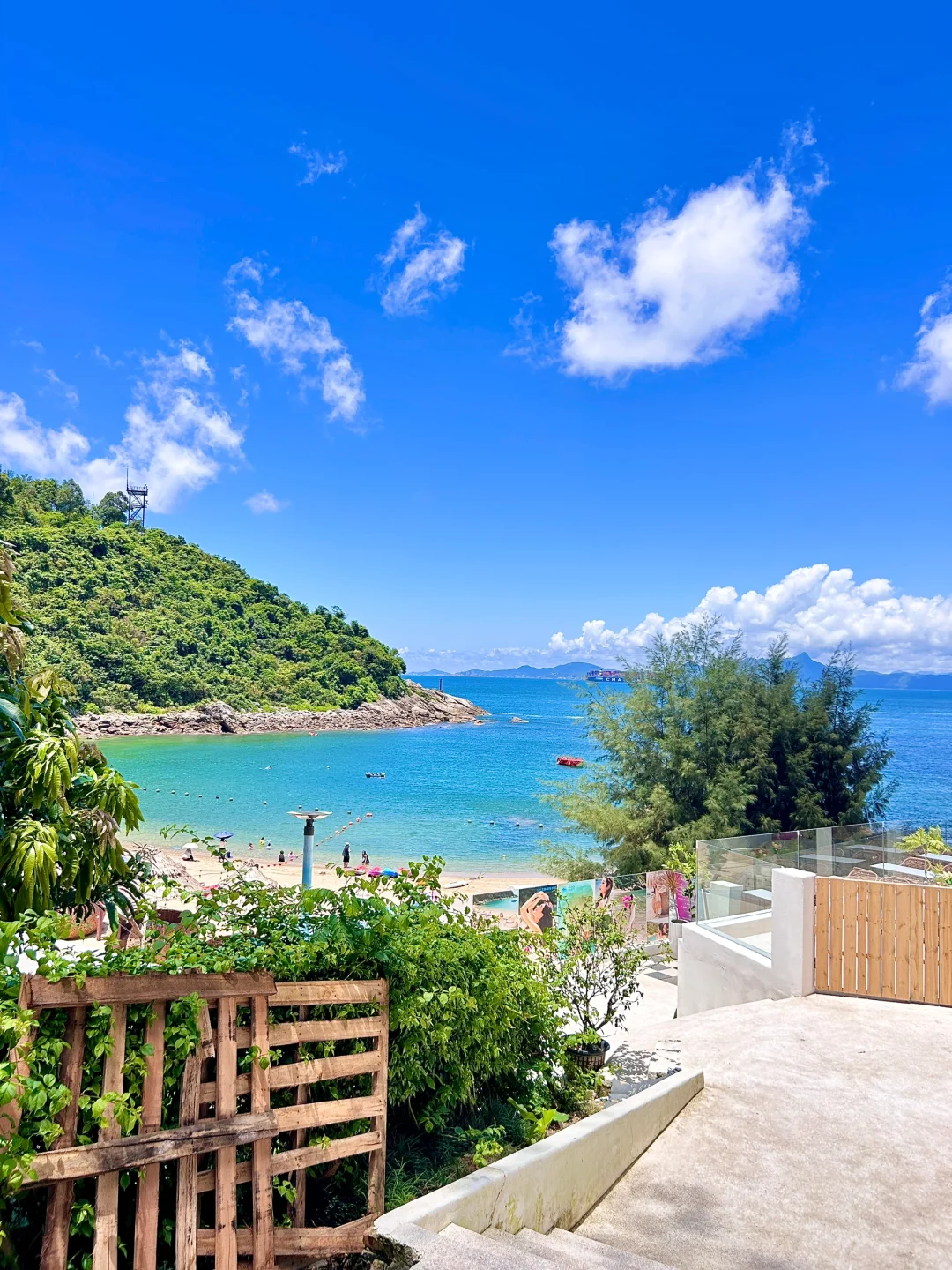 就在深圳‼️不去大梅沙，这片玻璃海美炸了🏖️