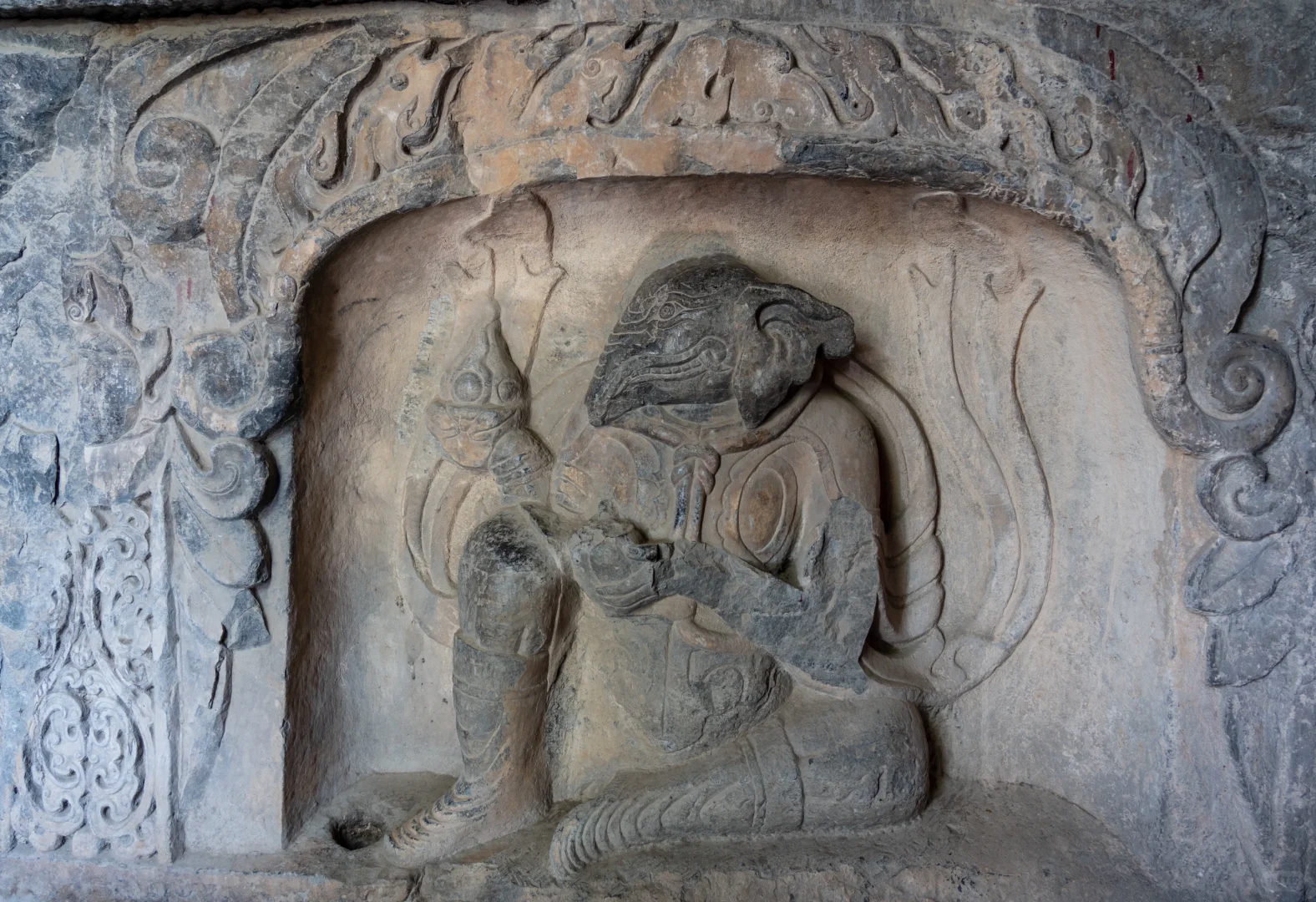 北齐的莲花在响堂山