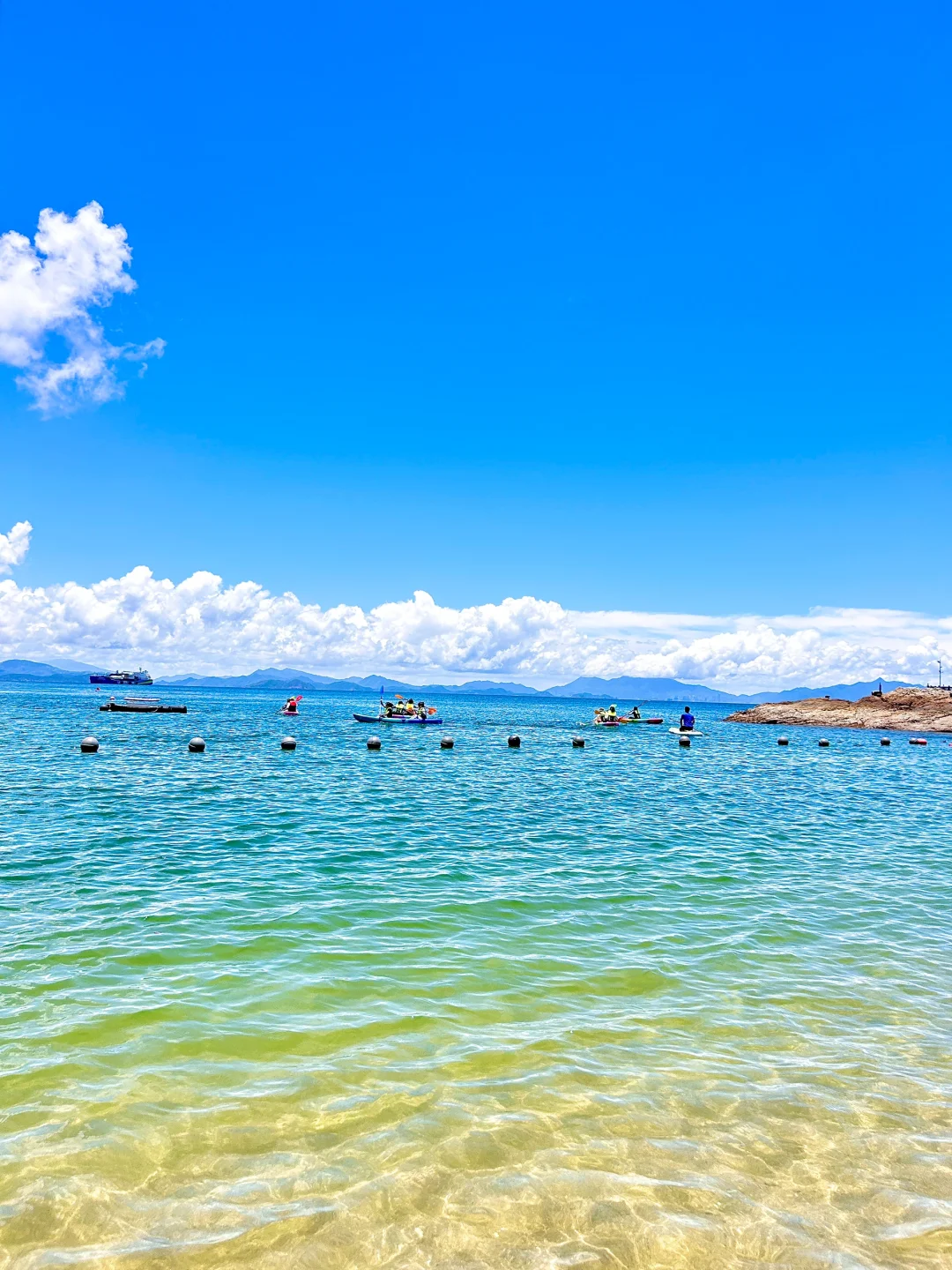 就在深圳‼️不去大梅沙，这片玻璃海美炸了🏖️