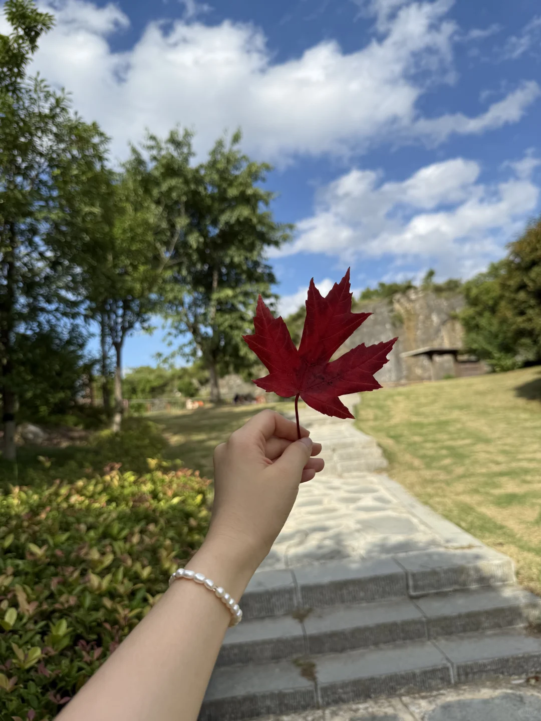 重庆版“小九寨” 渝北铜锣山矿山公园
