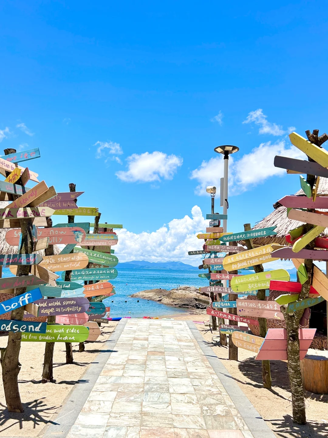 就在深圳‼️不去大梅沙，这片玻璃海美炸了🏖️