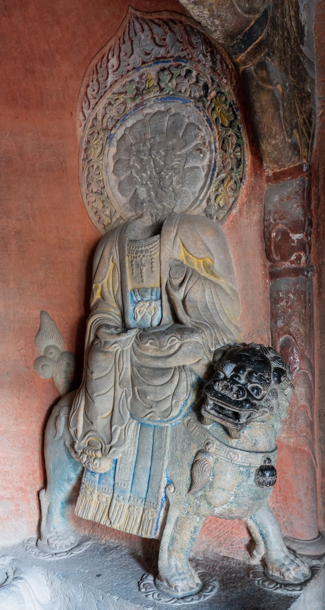 北齐的莲花在响堂山