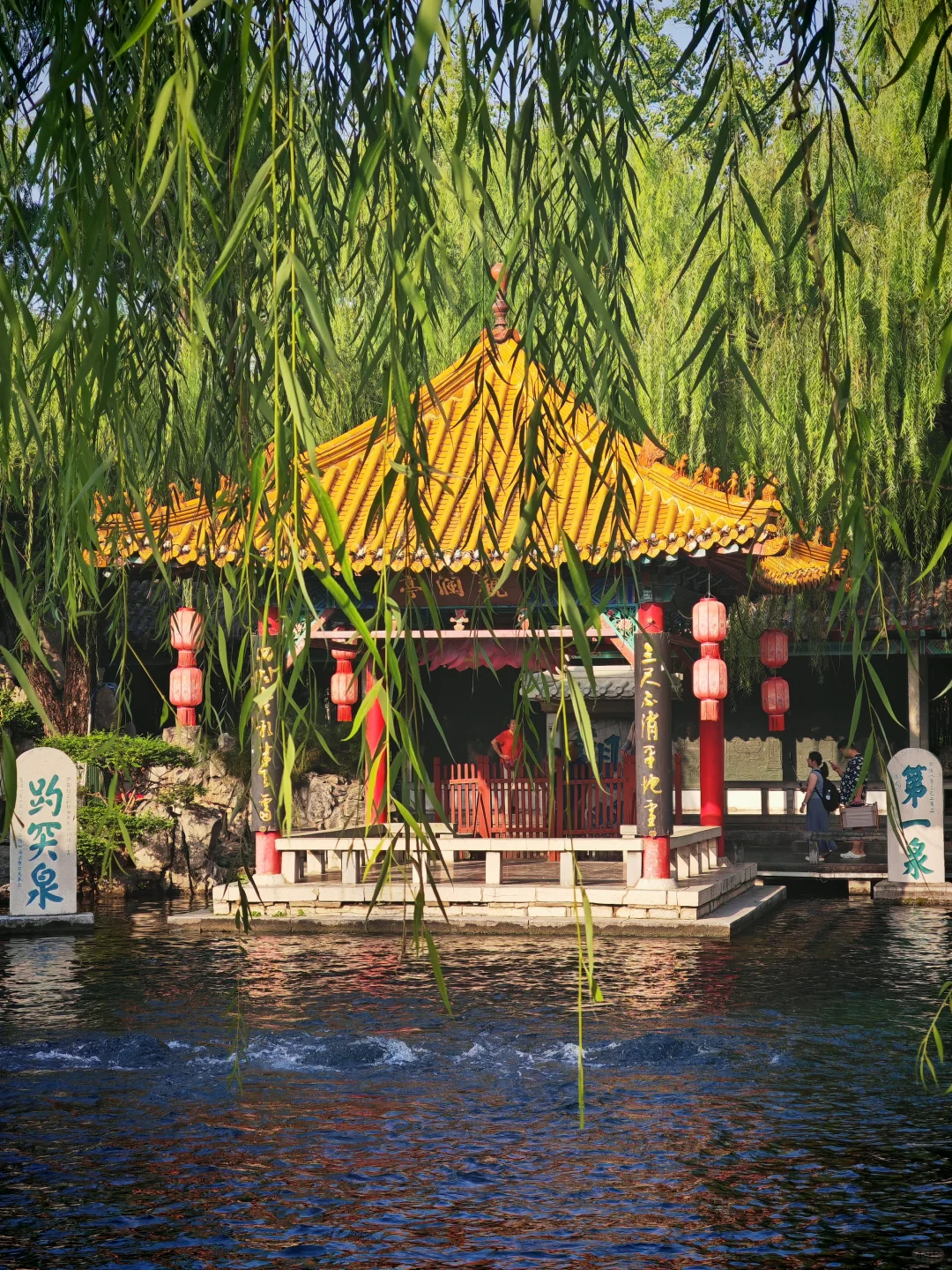 去之前不期待但后劲很大的城市｜看泉一日游