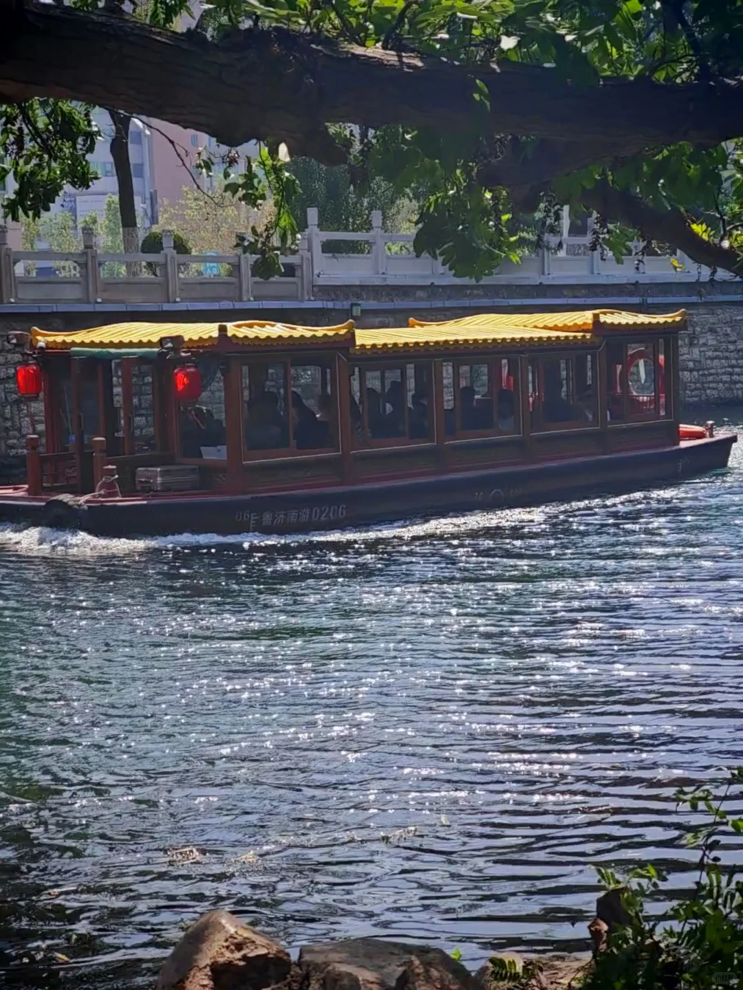 去之前不期待但后劲很大的城市｜看泉一日游