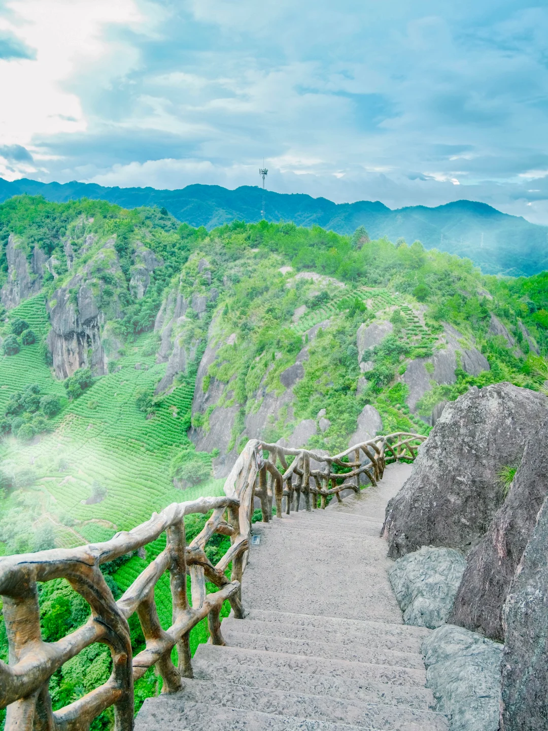 小红书跟风成功的一次‼️浙江冷门仙山好震撼