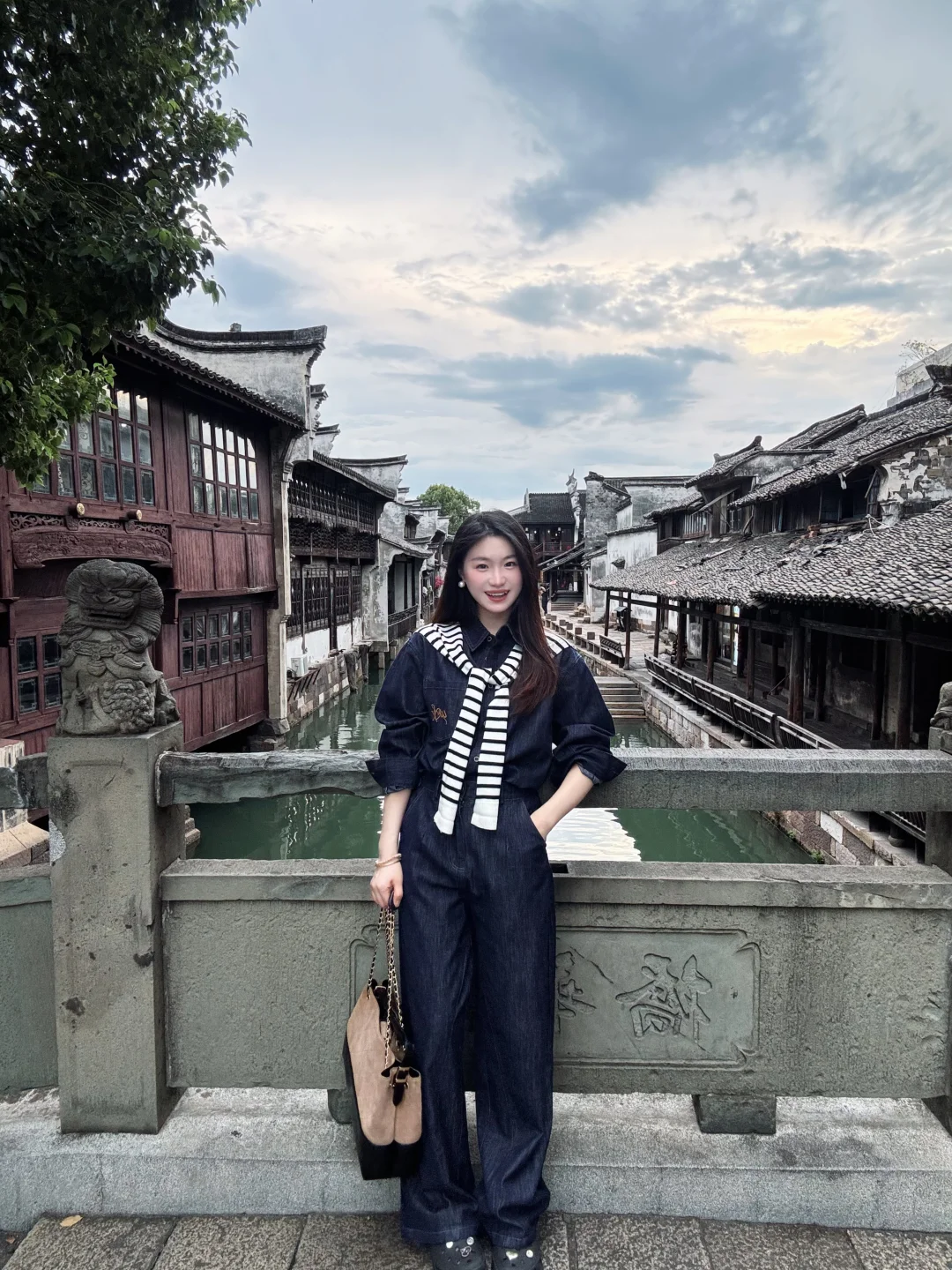 在乌镇拍的一些照片🍂（穿搭合集篇）