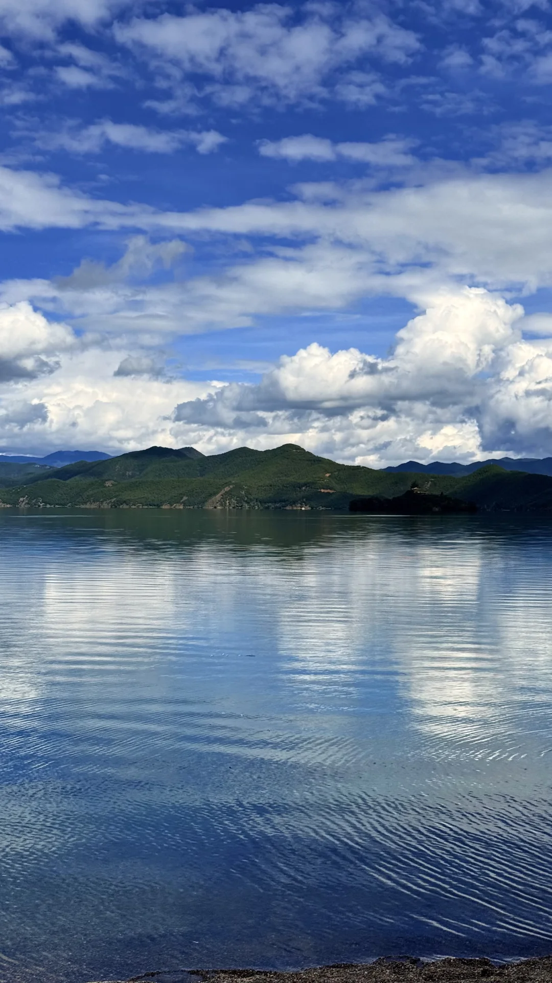 泸沽湖Live实况，值了值了！！！