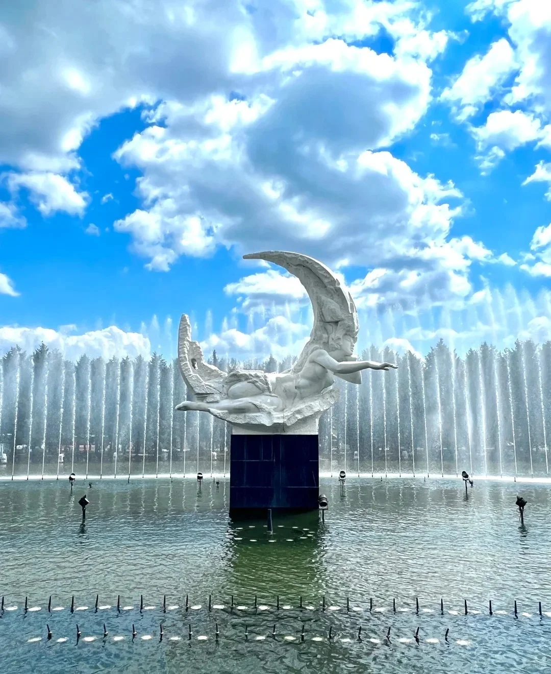 被称为 “北方明珠” 的净月潭