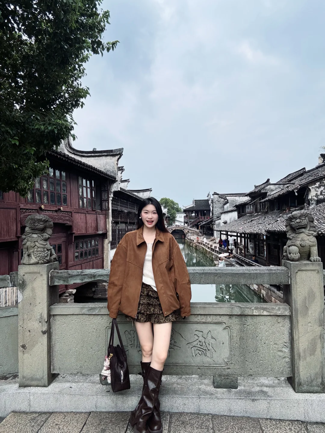 在乌镇拍的一些照片🍂（穿搭合集篇）
