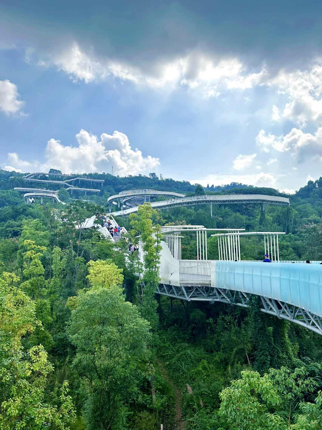 公交直达！成都惟一！免费绝美的空中徒步路线