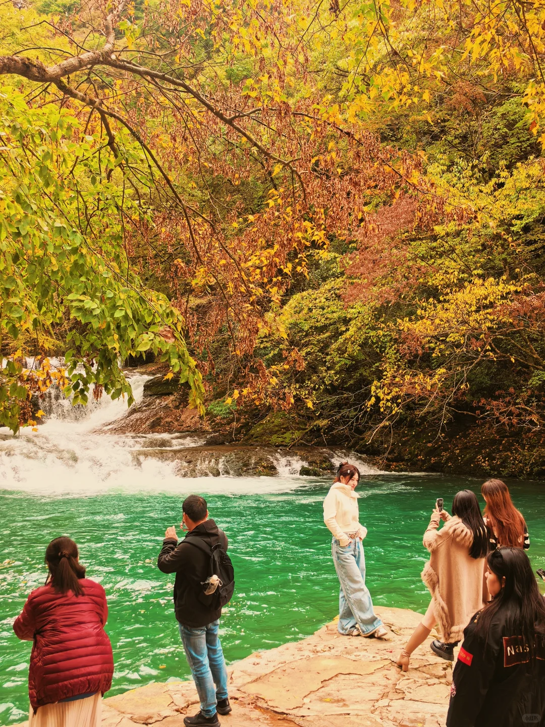 西安周边|不愧陕南小九寨❗低估赏秋天花板