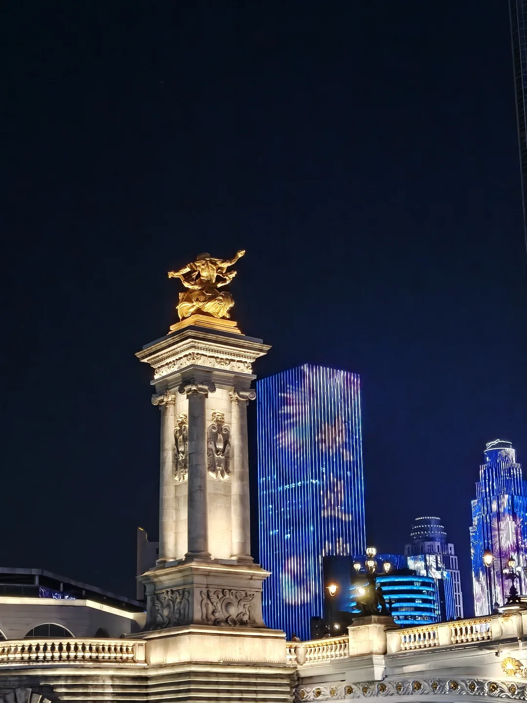 为了这18张照片，我特意飞了趟天津