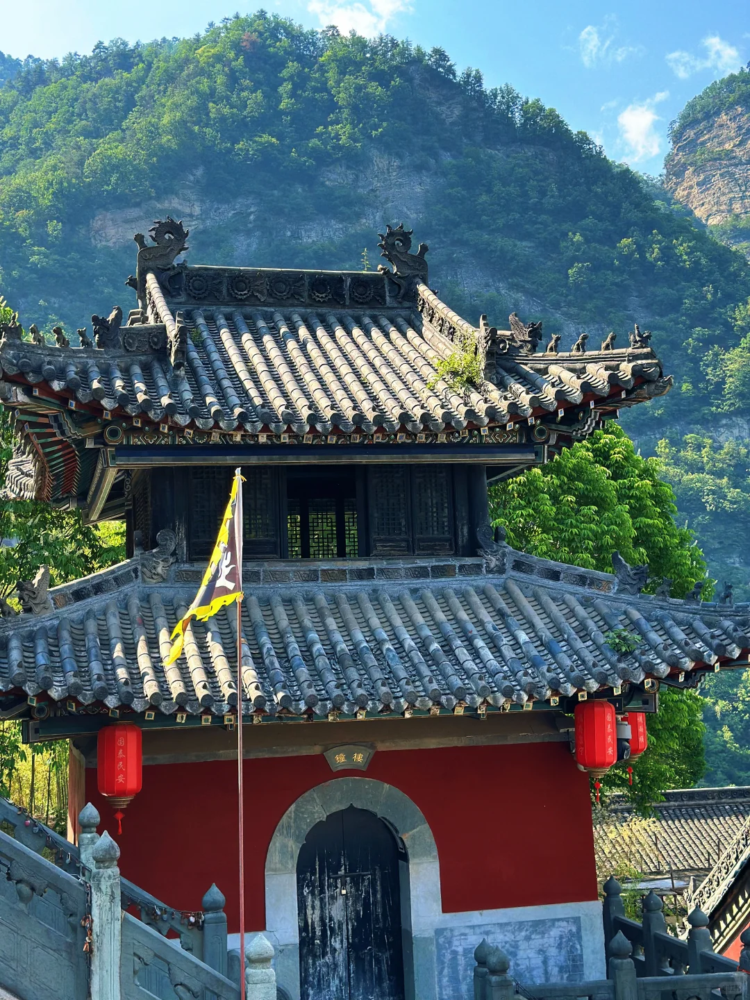 武当山琼台中观图片