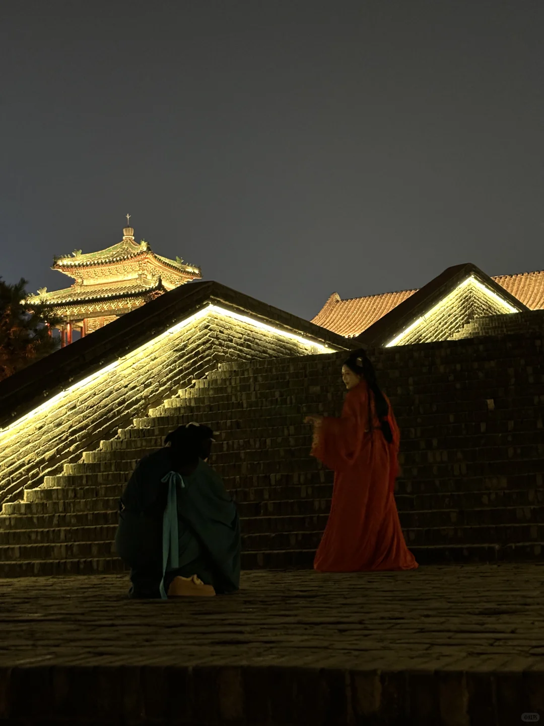 邯郸好地方啊，夜景挺好看，不白来哦！！