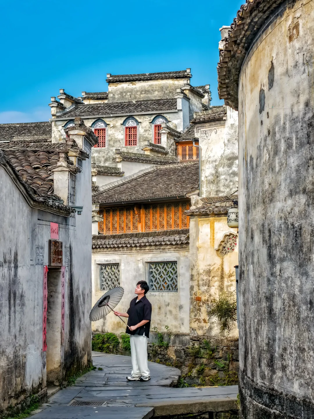 迄今为止😭我Z喜欢的秋日小城，真怕他太火🔥