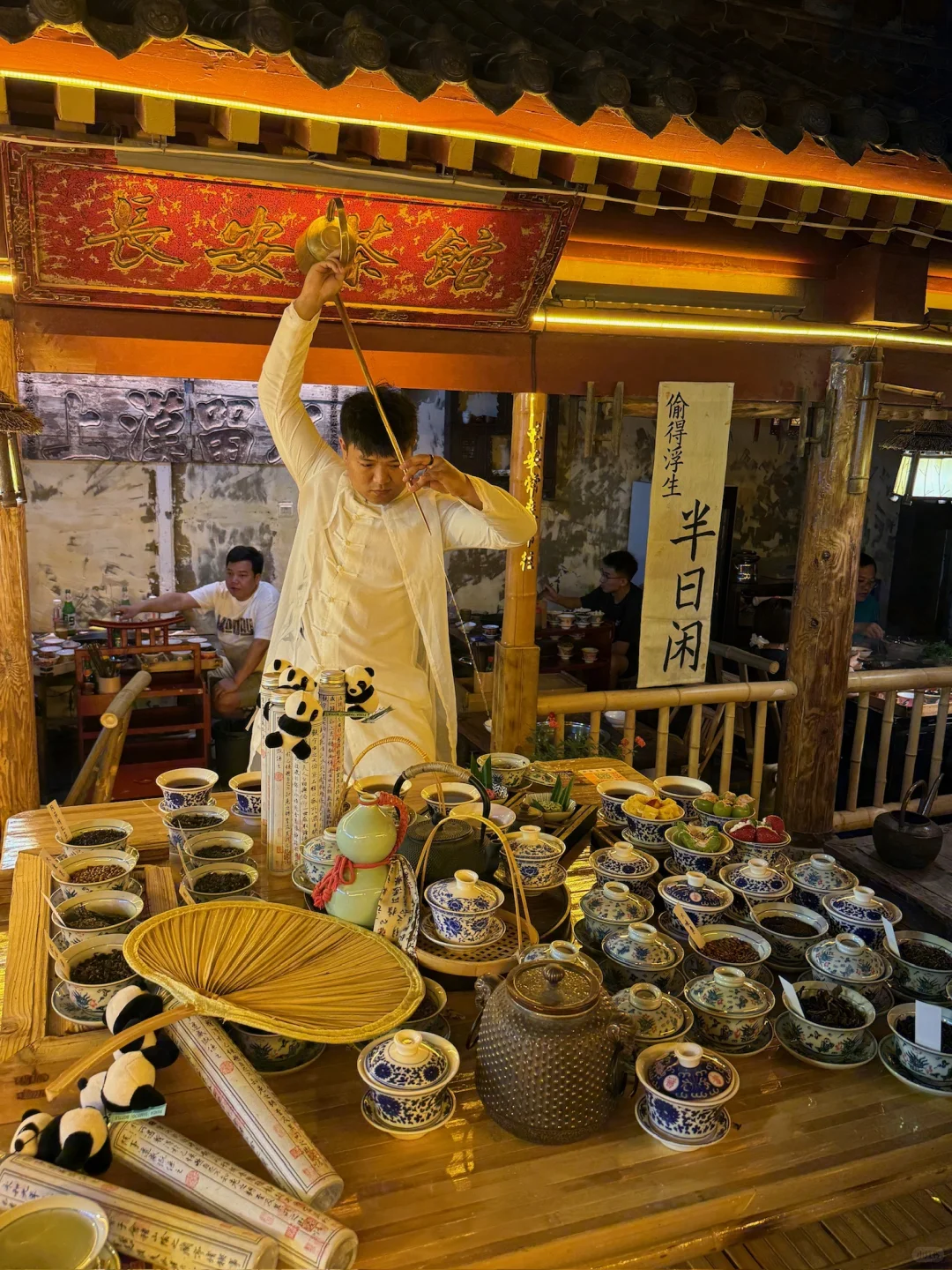 西安城墙边…记得空腹来！！