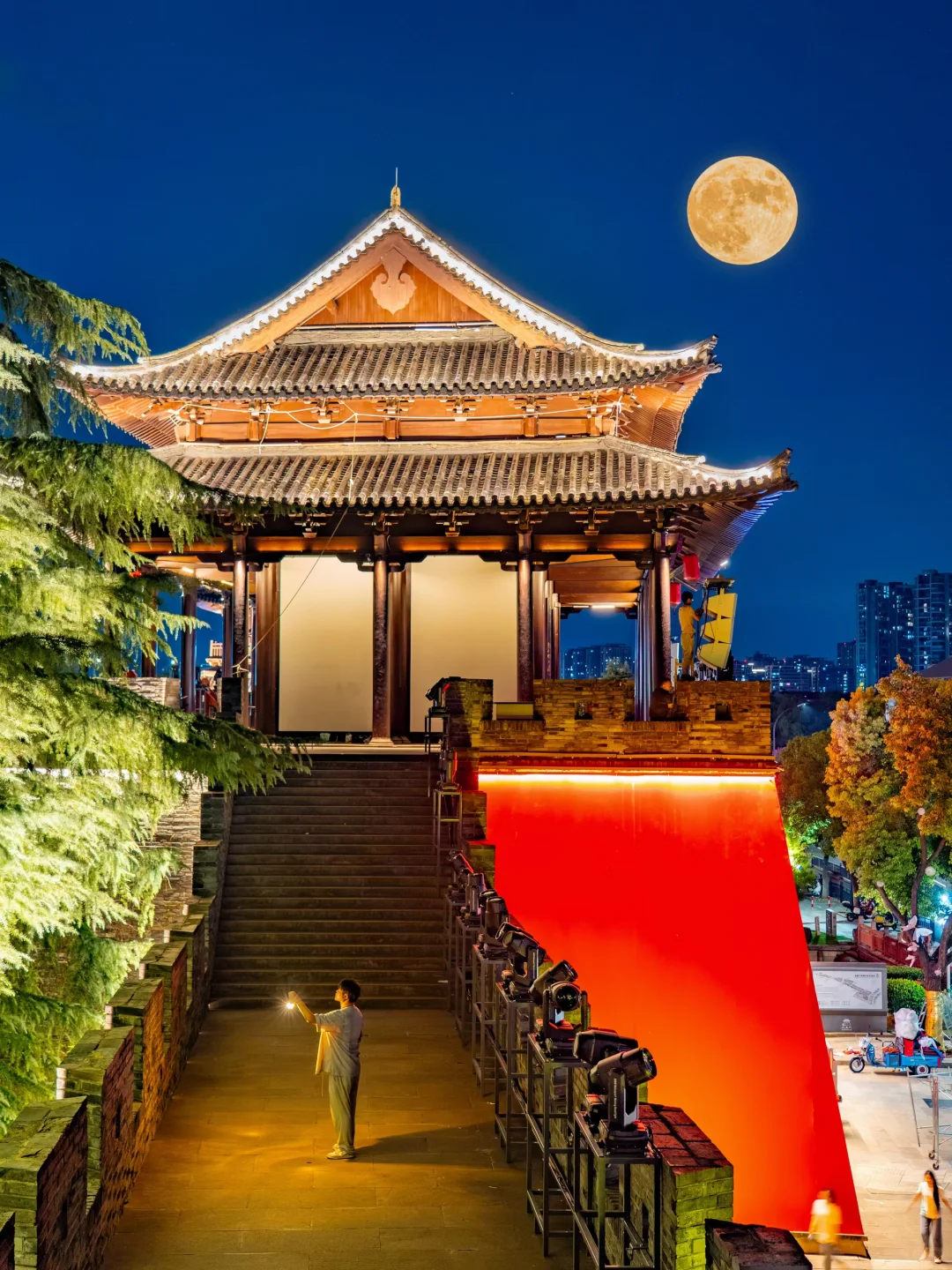 刚从绍兴夜游回😭中秋拍照机位，看完再去～
