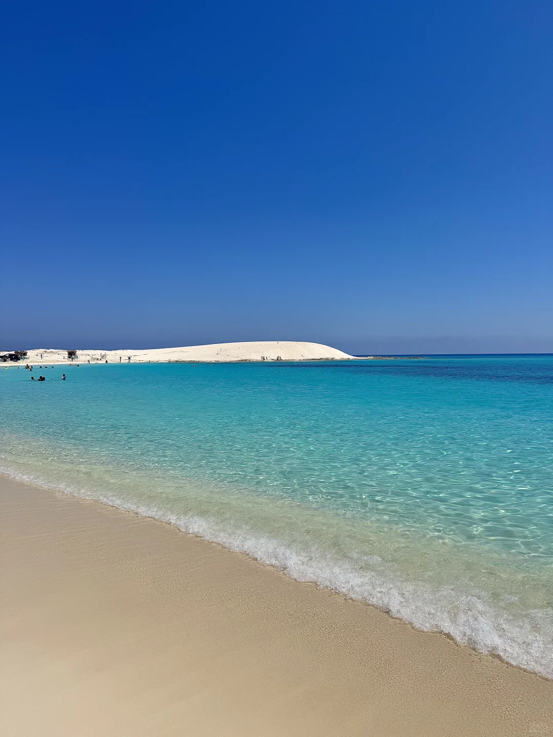 以为埃及红海已经够美了。。。直到去了马特鲁）