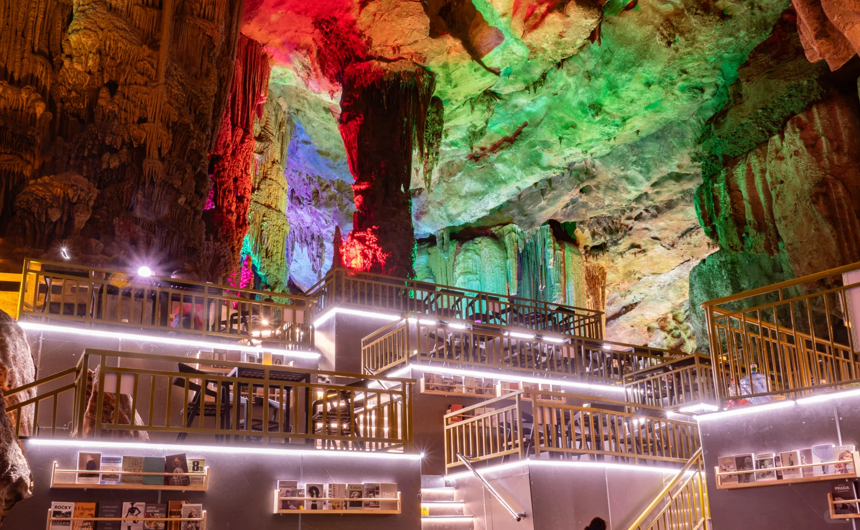 桂林必打卡景点新增洞穴咖啡！打卡理由➕1