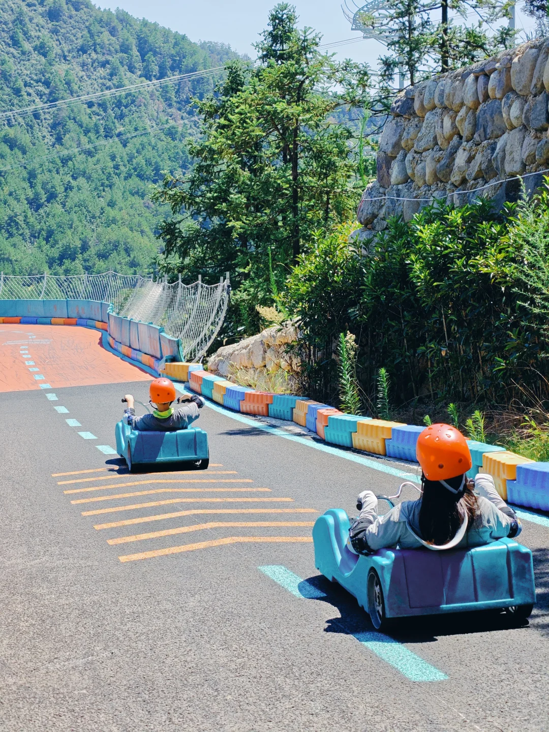 尖叫一夏！好玩到不想回家！！💥