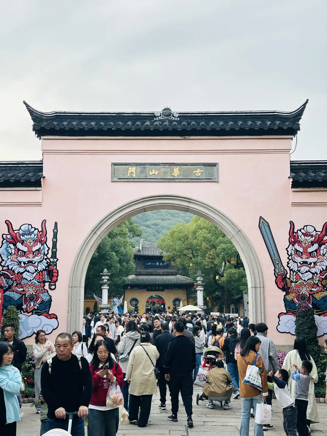 无锡惠山古镇：国内景区商业化的佼佼者