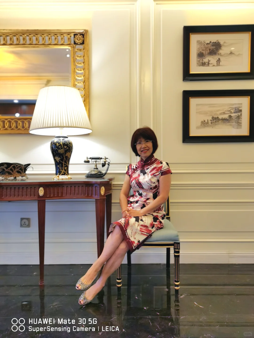 去了欧洲跟到了天津似的