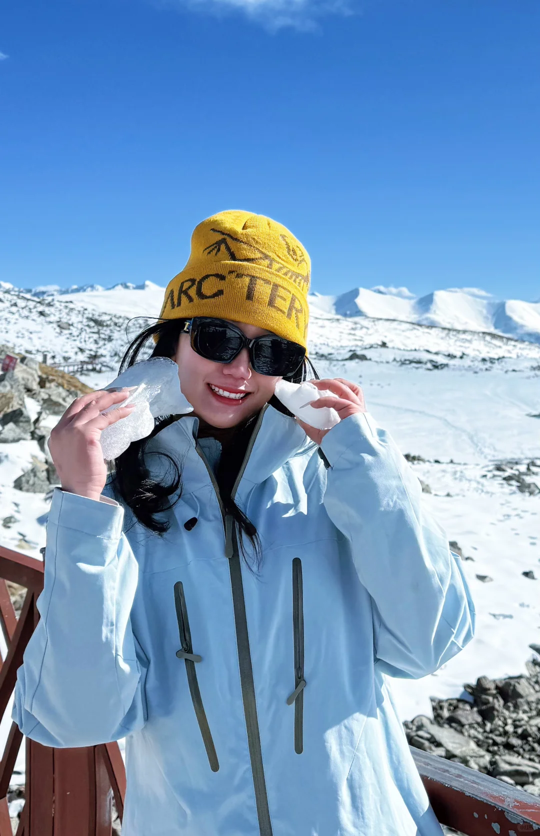 琼穆岗日-智慧女神