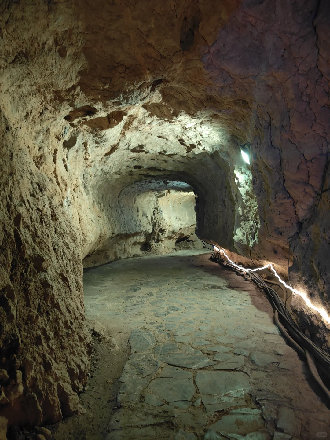 凭百戏入皖星耀合肥戏票，免费游紫微洞景区