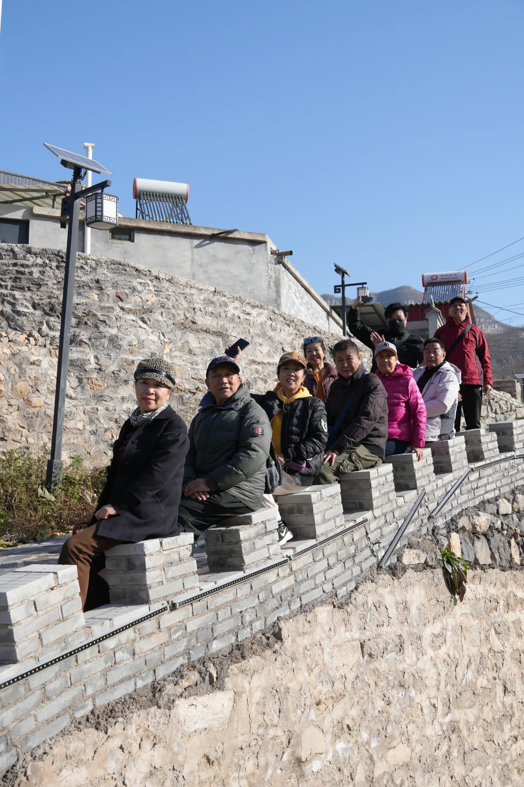 太行天路赏秋，和伙计们的金色合影