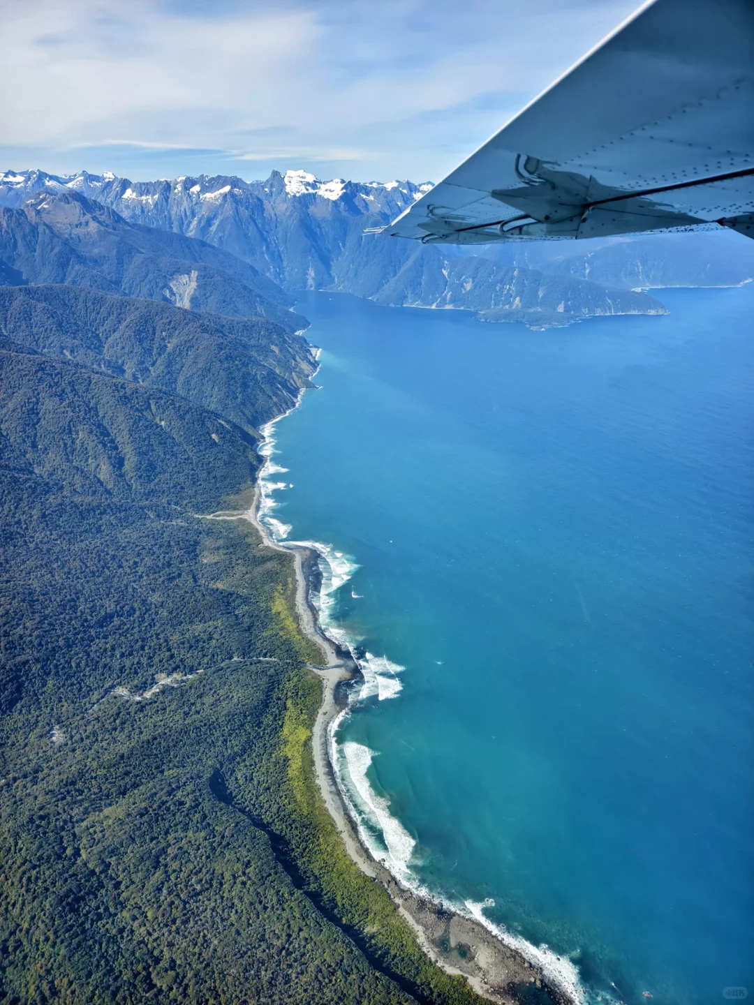 米尔福德峡湾出行之选择飞机值回票价
