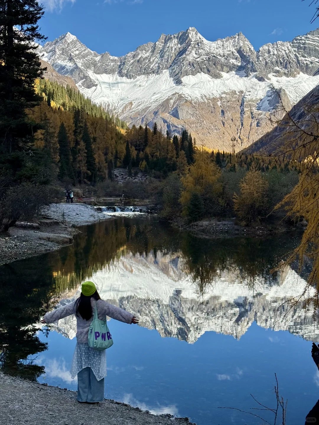 最近的四姑娘山简直是人间理想！！人生live🍁
