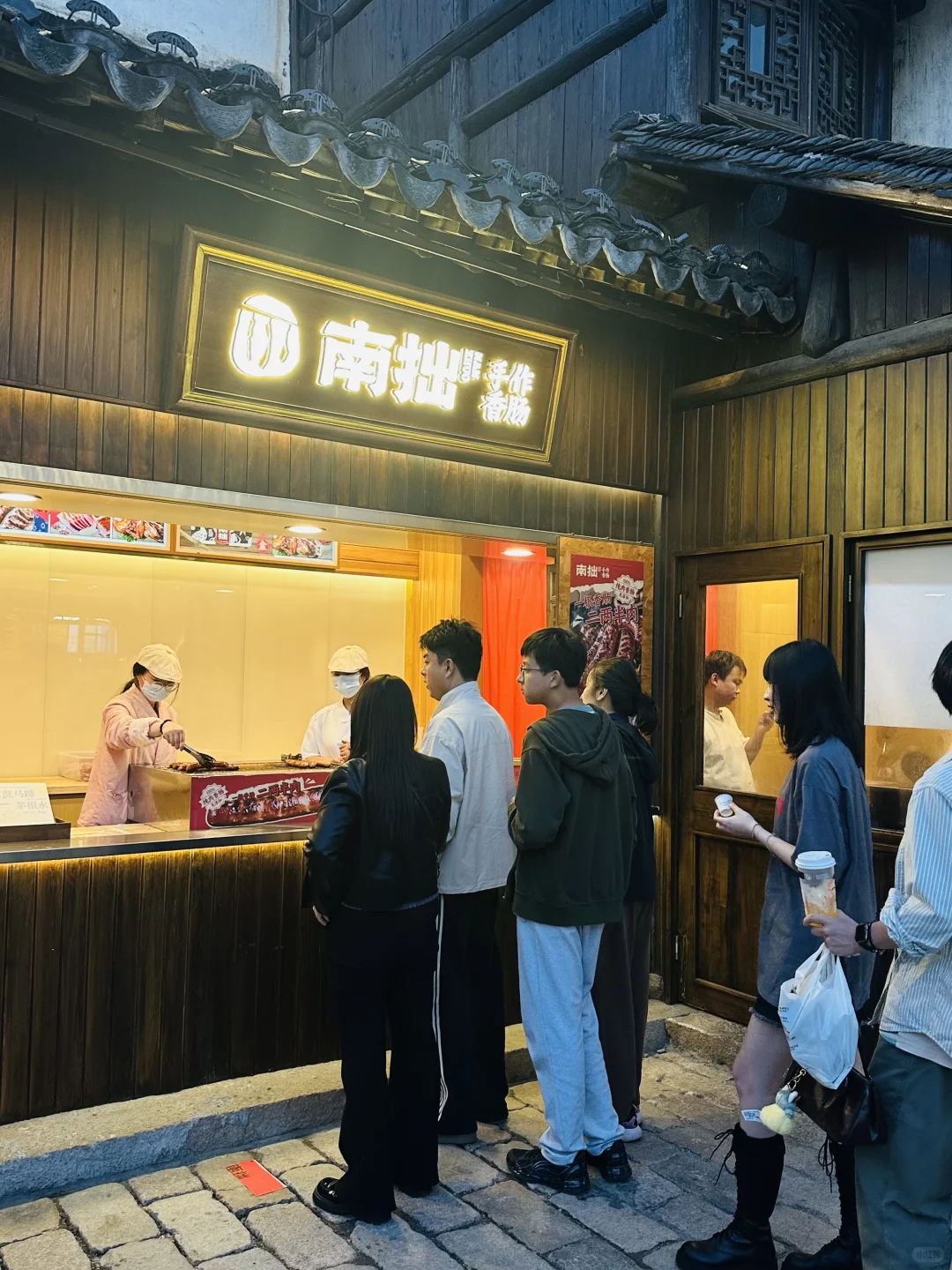 无锡惠山古镇:国内景区商业化的佼佼者