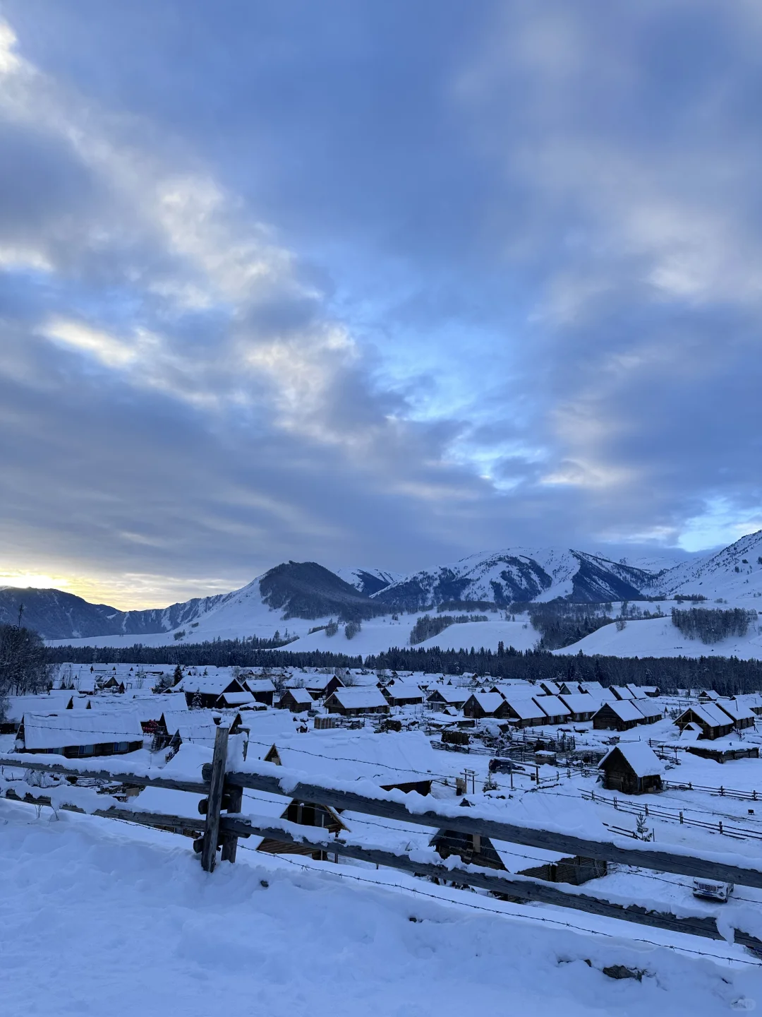 比冬天先来的是阿勒泰的回忆live