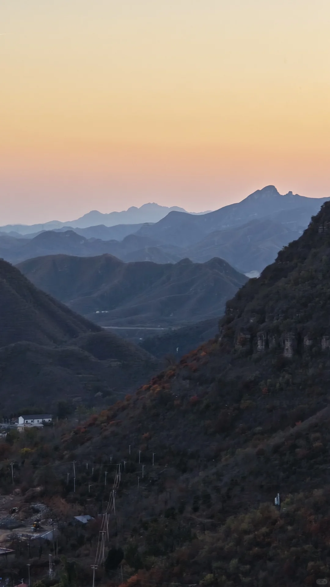 📢实时播报：媳妇岭的红叶已经红啦