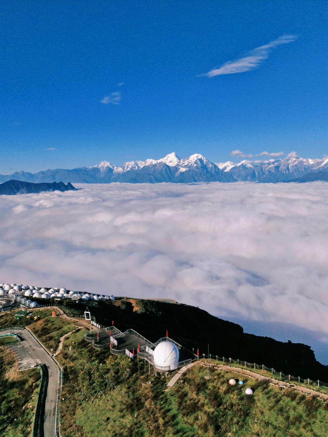 春秋假活动来啦！一起来牛背山赏彩林观雪山