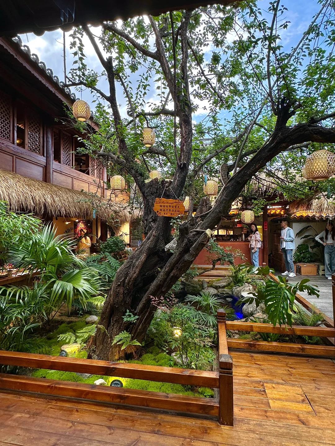 本以为大理已经很美了！！直到去了这里。。。。