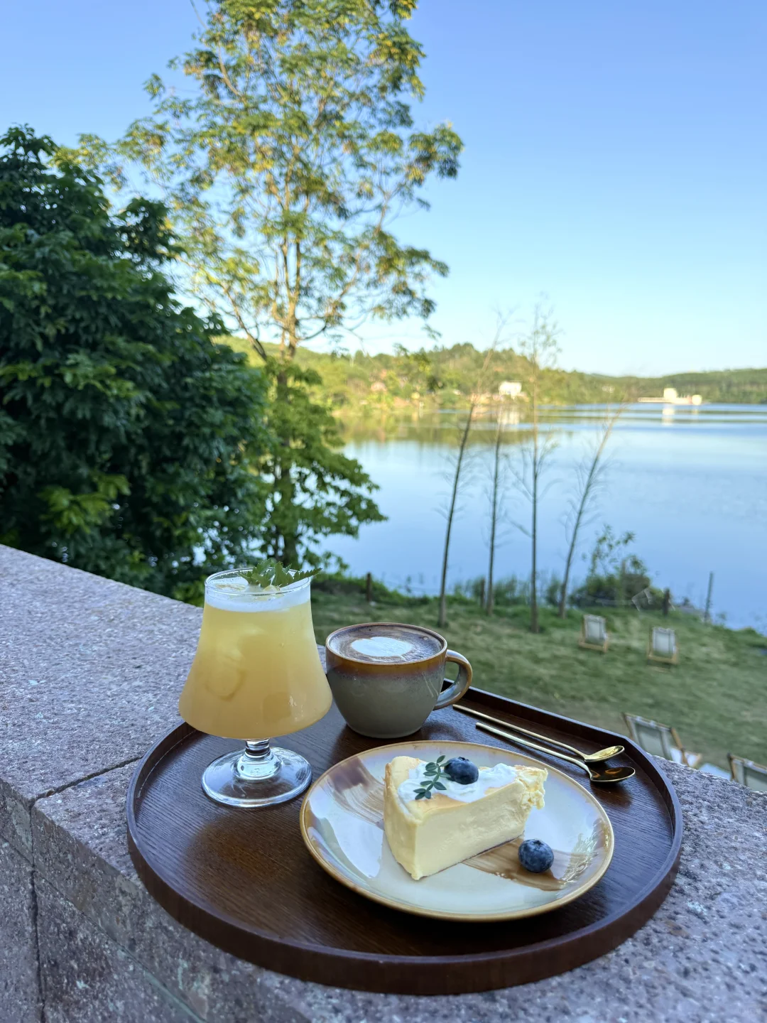不在国外！在南宁！！！美死了！！！！！！