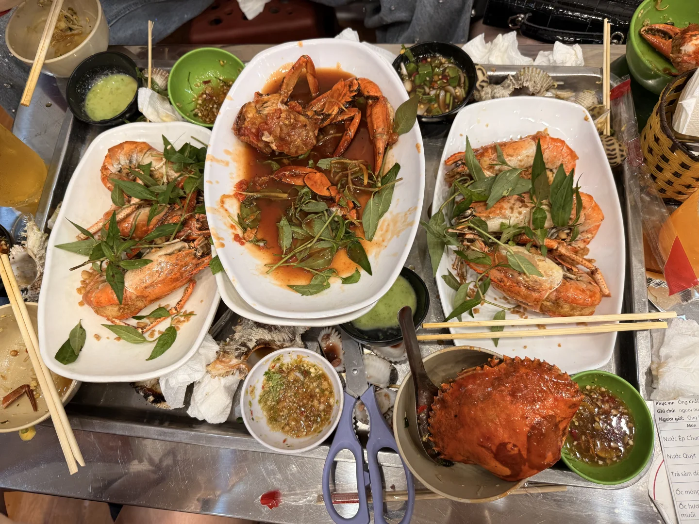 2000块穷游越南!4天3夜爽吃,速度抄作业!🤩