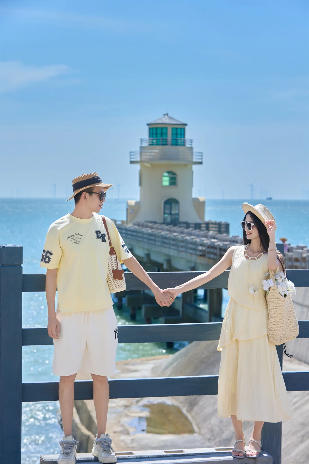 钱澳湾灯塔，必打卡的网红景点