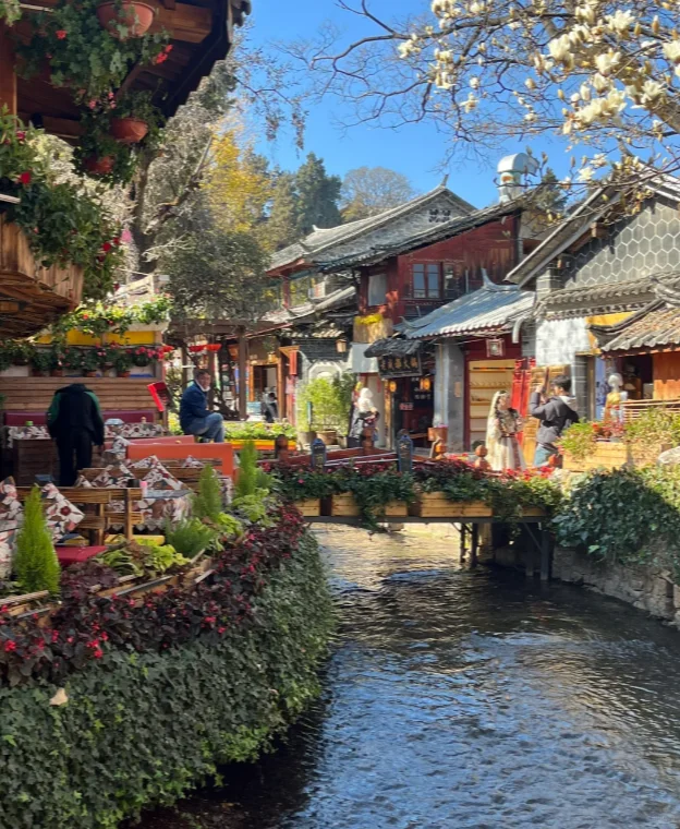 deepseek推荐国内最值得去的15个旅游地！