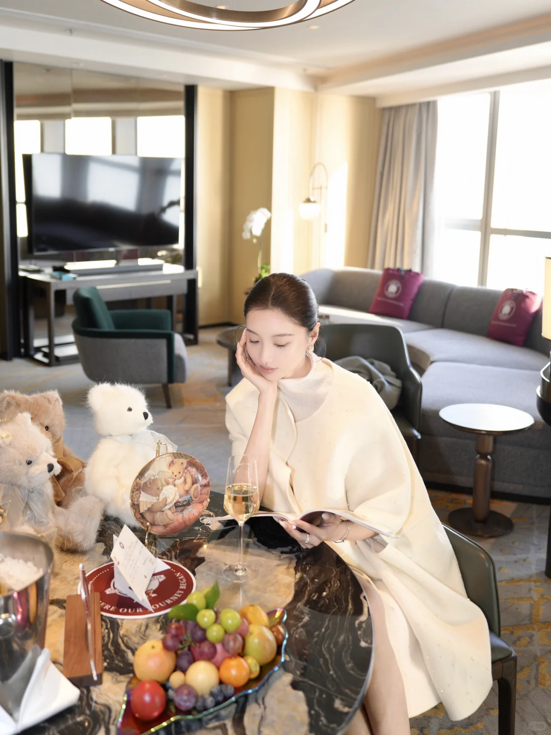 青岛圣诞🎄国内首发！挂满了查理熊的圣诞树