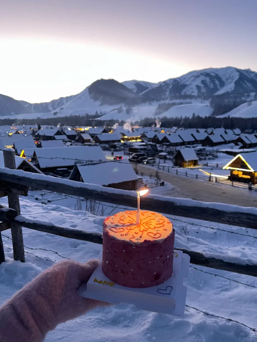 多年以后，我终于来到地理课本封面的新疆～