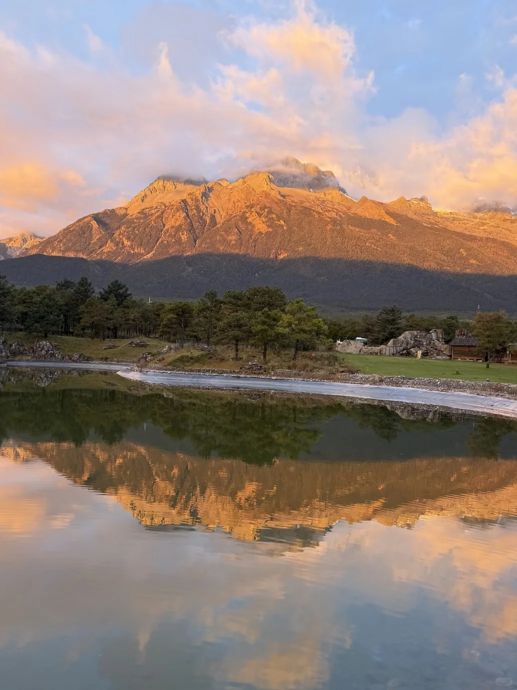 10月31日‼️玉龙雪山已回说点心里话