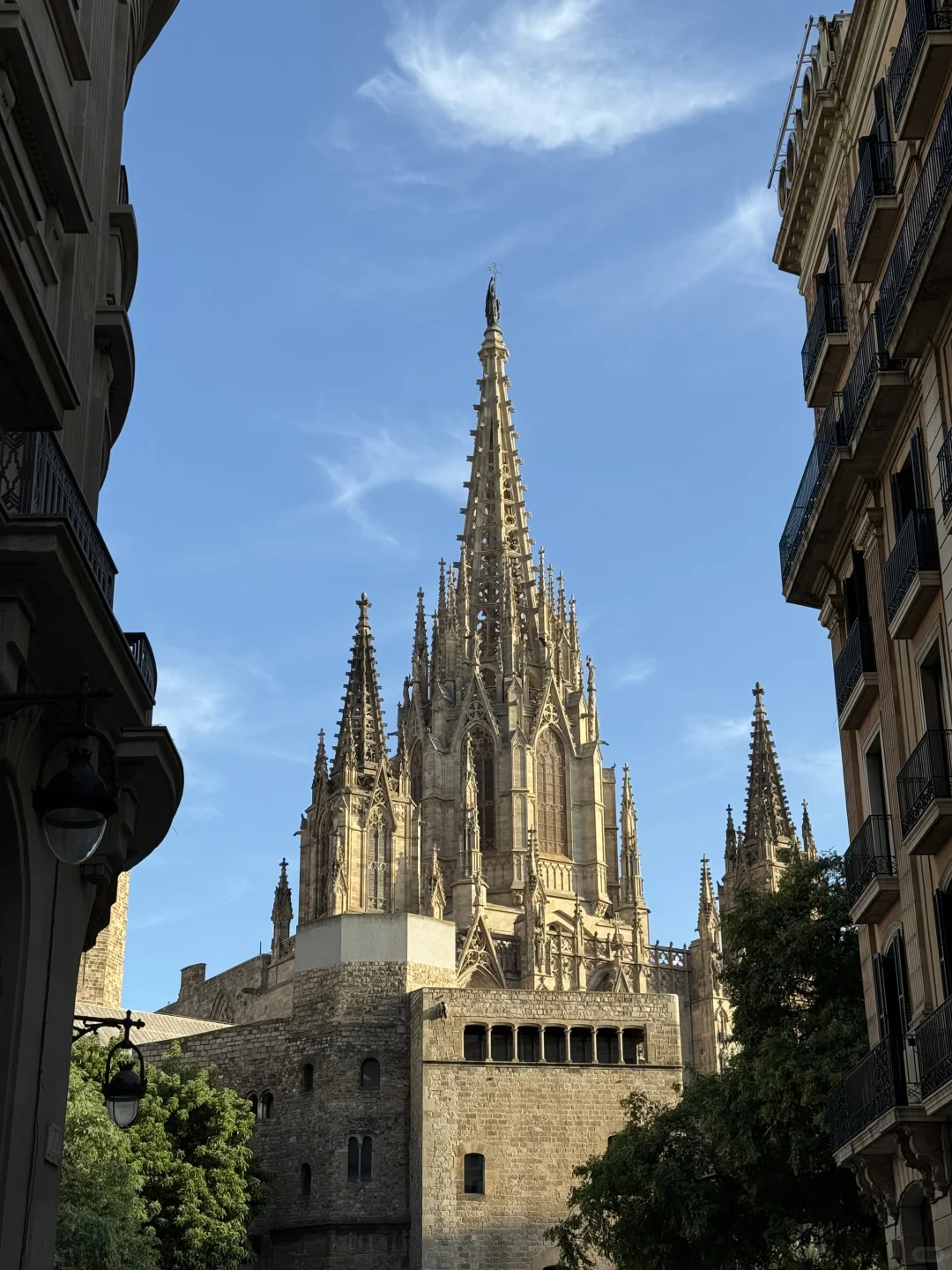 In Spain🇪🇸国庆第一批游客已抵达西班牙