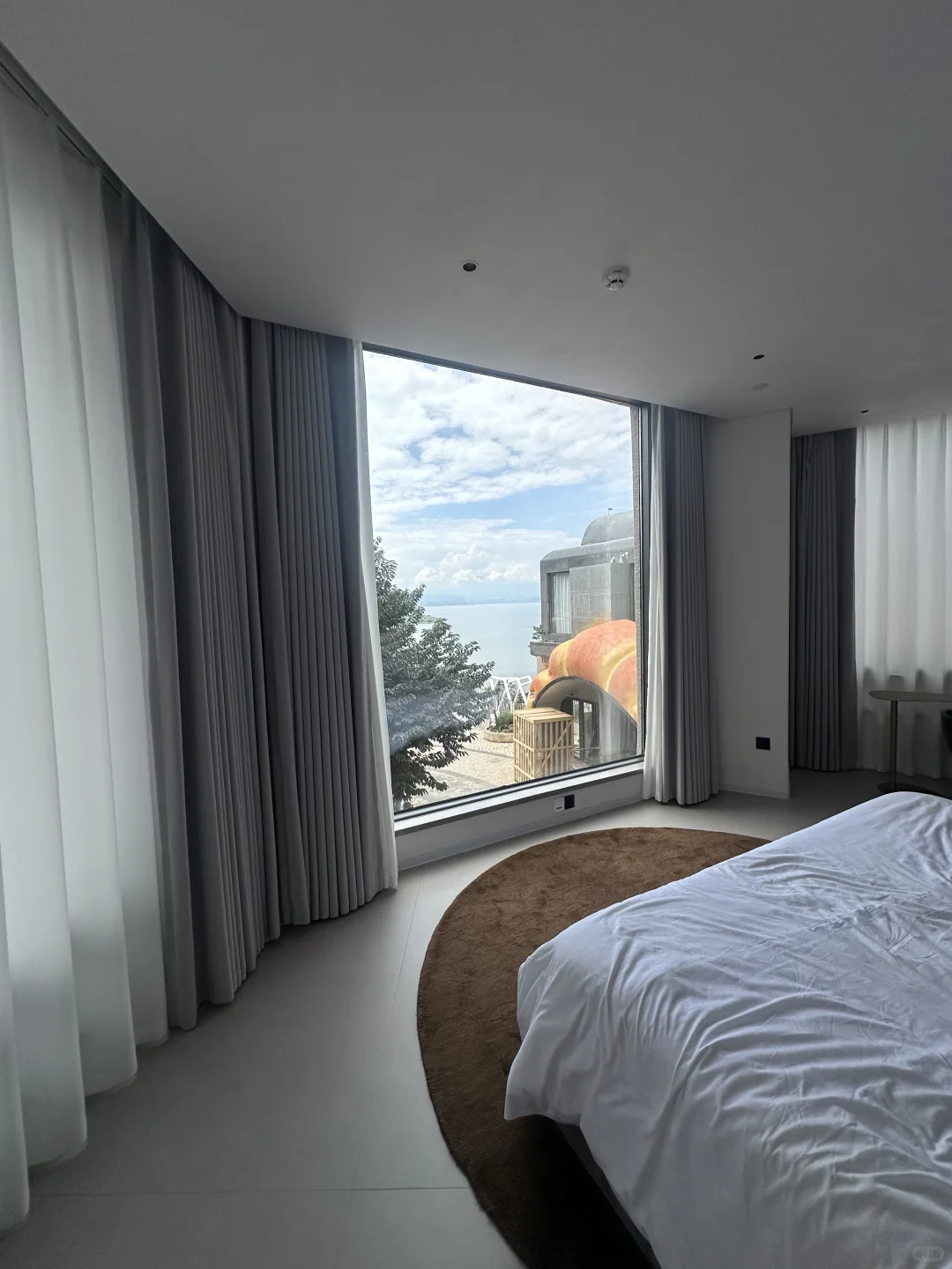 🌊✨想和你在一起｜推开窗就是洱海波光