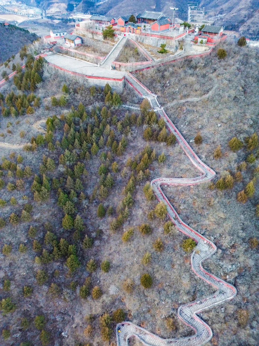 京郊日照金山！90%不知道的小众登山路线！