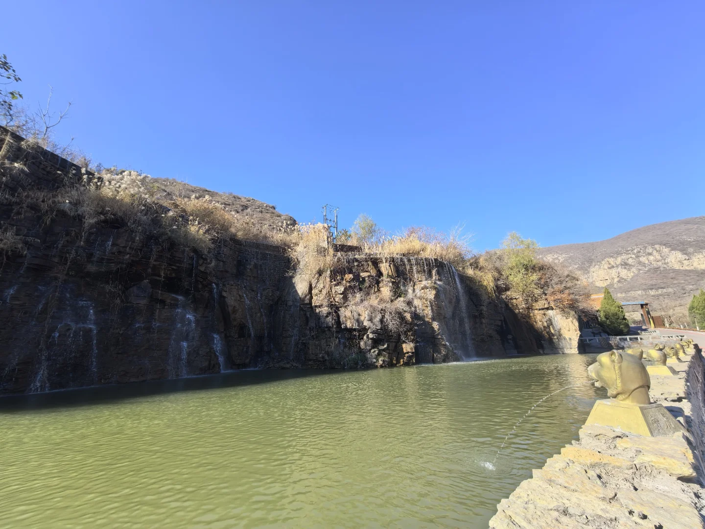 邯郸爬山：体验征服佛照山的一天