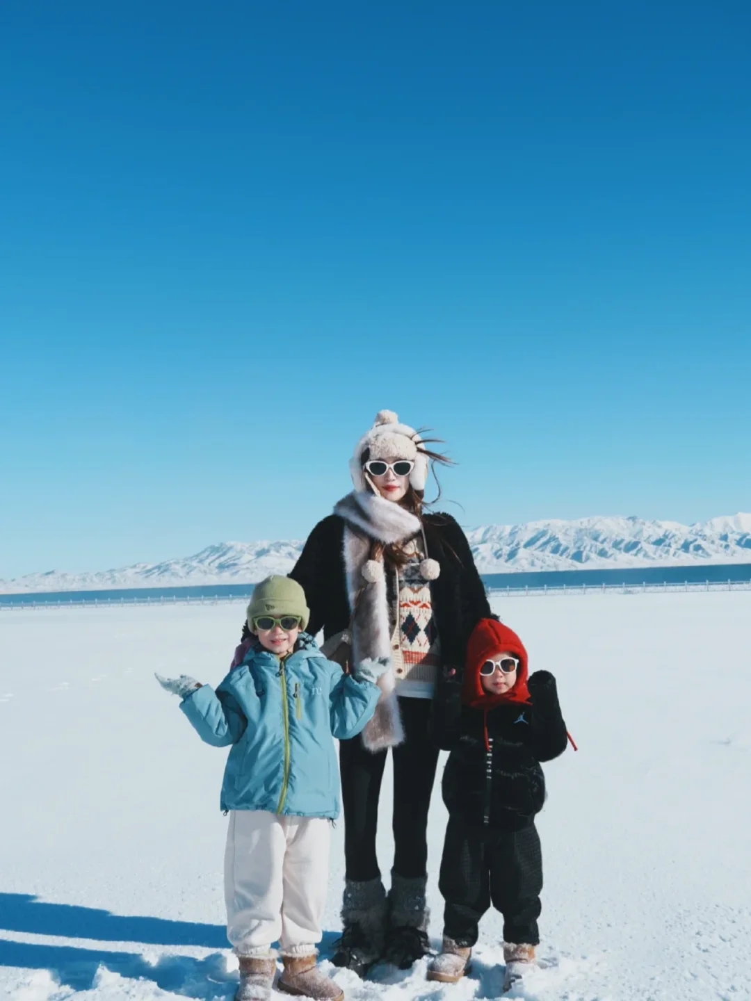 尔滨对不起😭是乌兰布统玩雪太有性价比了